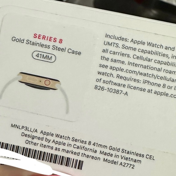 Gold apple Watch - Picture 4 of 4